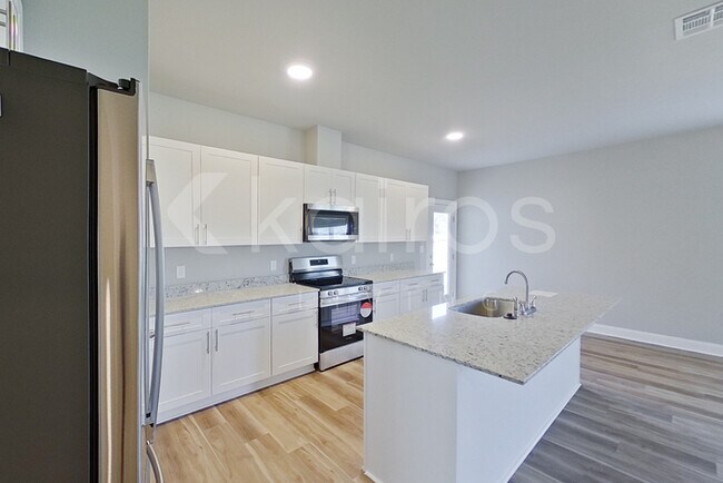 Building Photo - 18837 Seabiscuit Ln