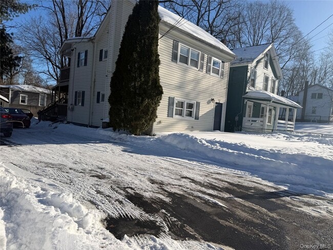 Building Photo - 51 Fallkill Ave