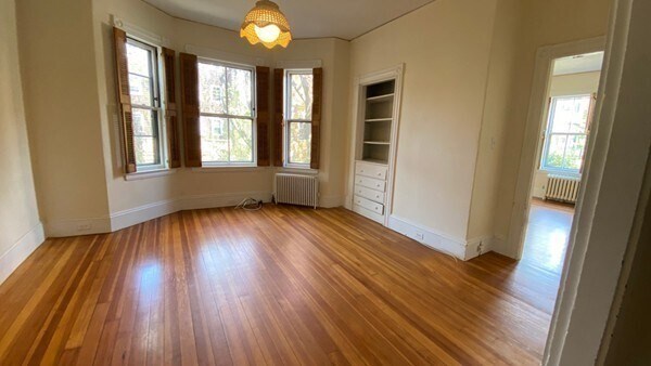 Building Photo - 14 Rutland St