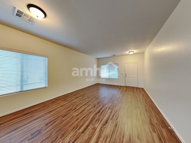 Building Photo - 3906 N 294th Lane