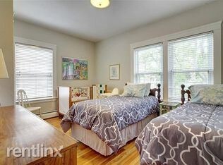 Building Photo - 167 Emeline St