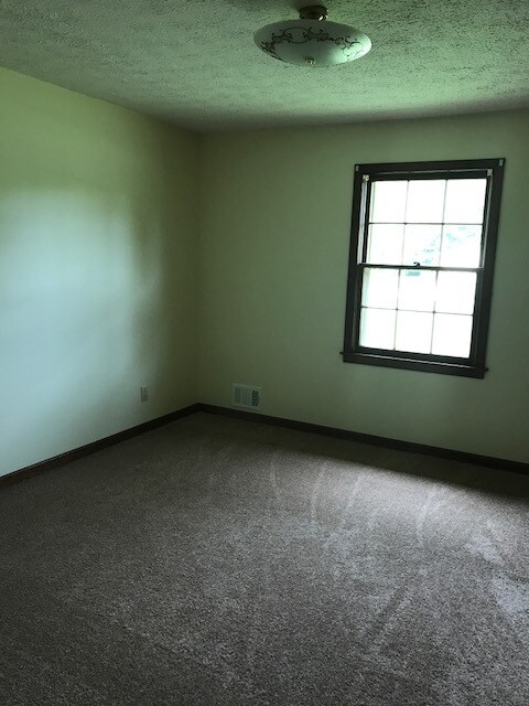 Foto del edificio - 214 Rabbit Hill Rd