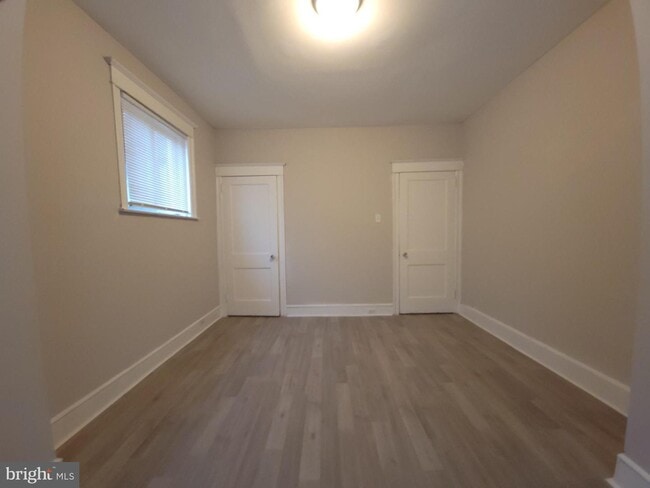 Building Photo - 5217 Whitaker Ave