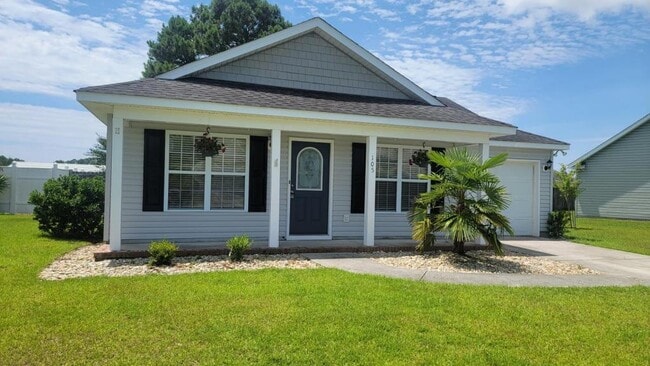 Photo - 105 Carolina Pointe Way House