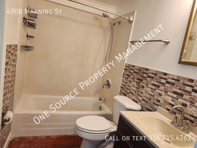 Building Photo - 4908 Manning St