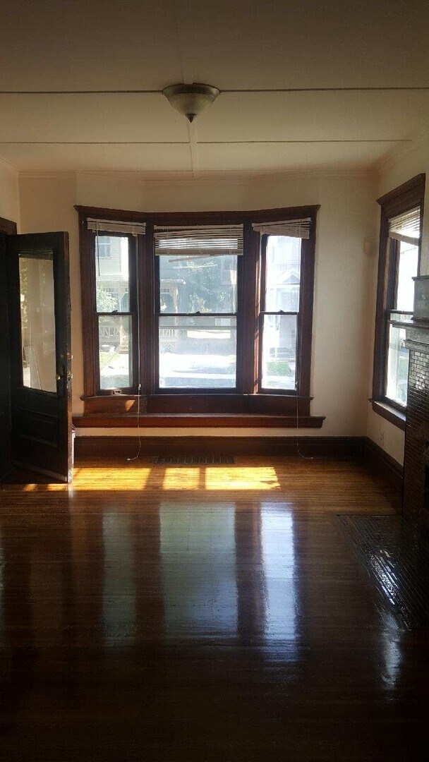 Foto del edificio - 291 Pearl St | Apt A | 1 BD/1 BA | Great L...