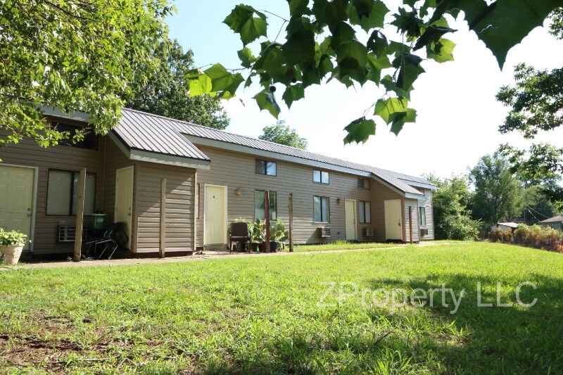 Foto principal - 3700 Squaw Valley Dr SW
