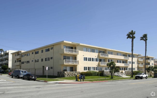 Building Photo - Picasso by the Sea