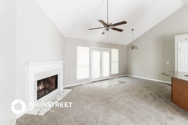 Building Photo - 4809 Shallow Farm Dr NE