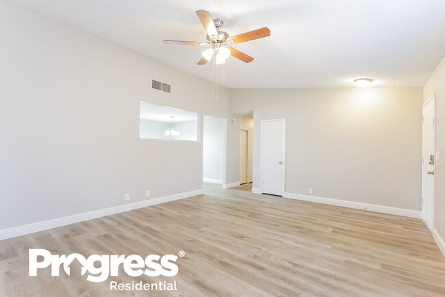 Building Photo - 3944 Grapefruit Cir