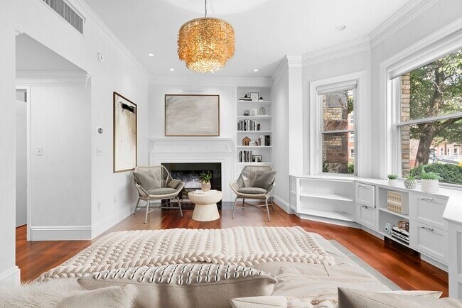 Building Photo - 350 Tappan St
