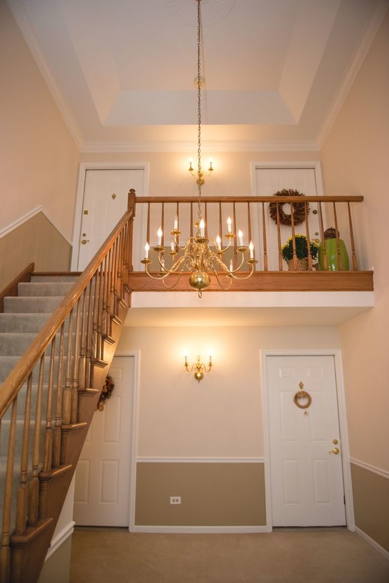 Primary Photo - 1819 W Ashbury Ct