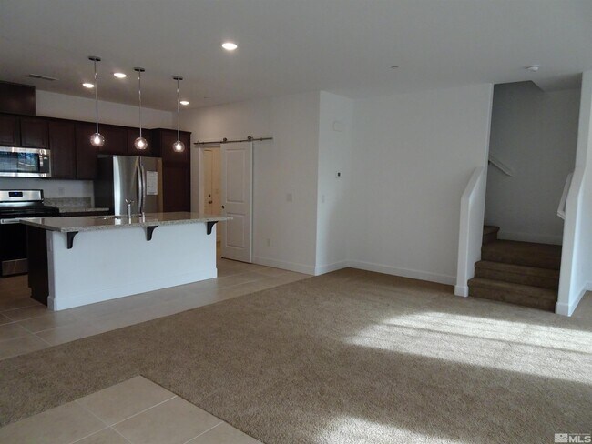 Building Photo - 2018 Cradle Mountain Dr