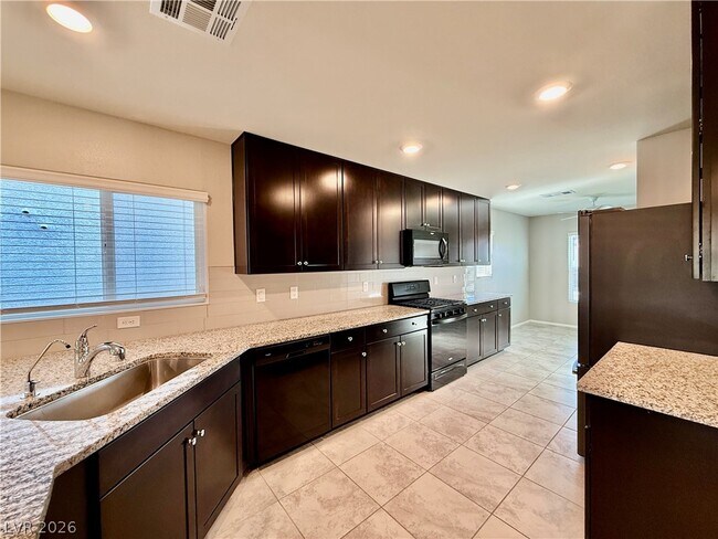 Foto del edificio - 1618 Deep Valley Ave