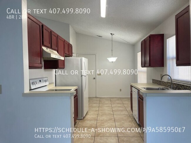Building Photo - 2145 Fairmont Circle | $2195| 4 beds, 2 fu...