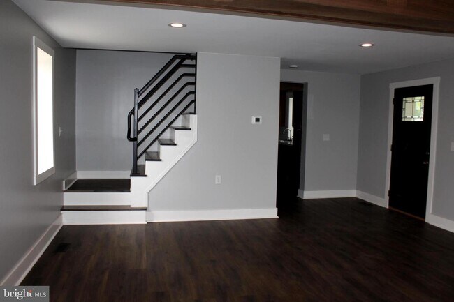 Building Photo - 15210 Motters Station Rd
