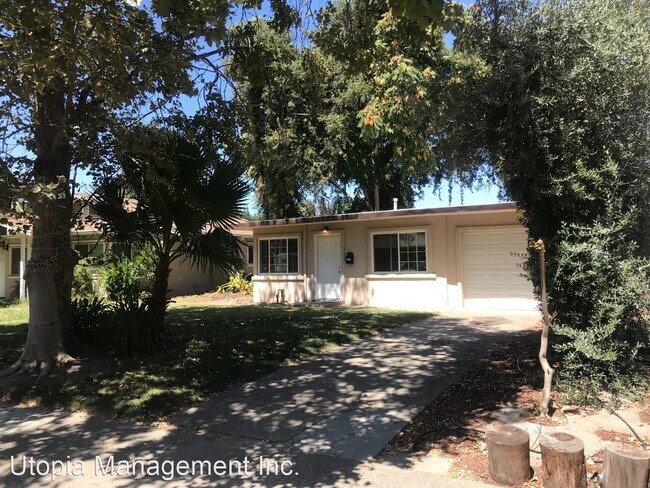 Building Photo - 2 br, 1 bath House - 1920 Michigan Blvd