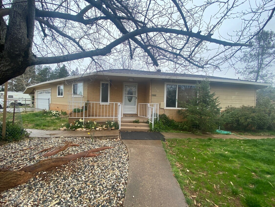 210 Catherine Ln, Grass Valley, CA 95945 House Rental in Grass Valley, CA