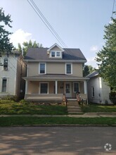 Building Photo - 206 E Liberty St