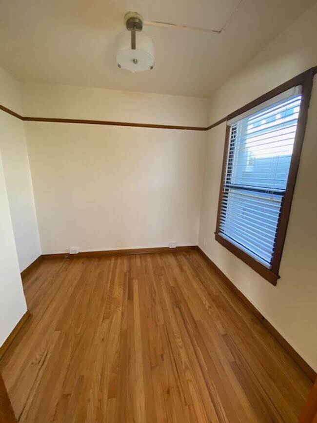 Foto del interior - Dixonian