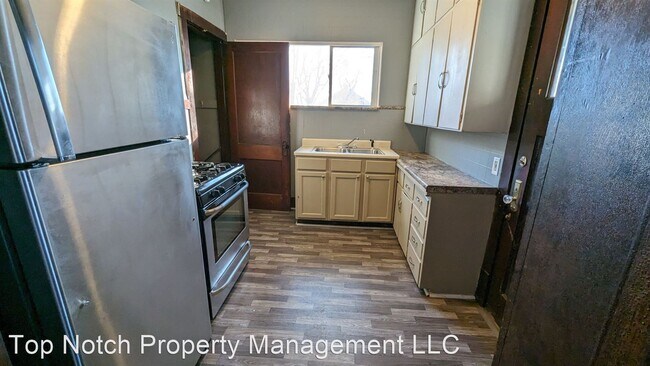 Building Photo - 2 br, 1 bath House - 614 Taylor St