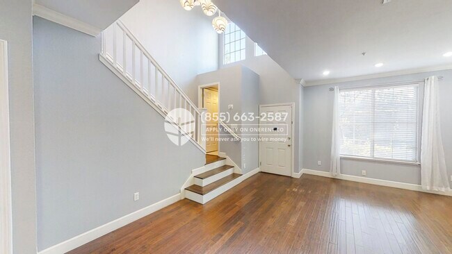 Building Photo - 7310 Croy Ln