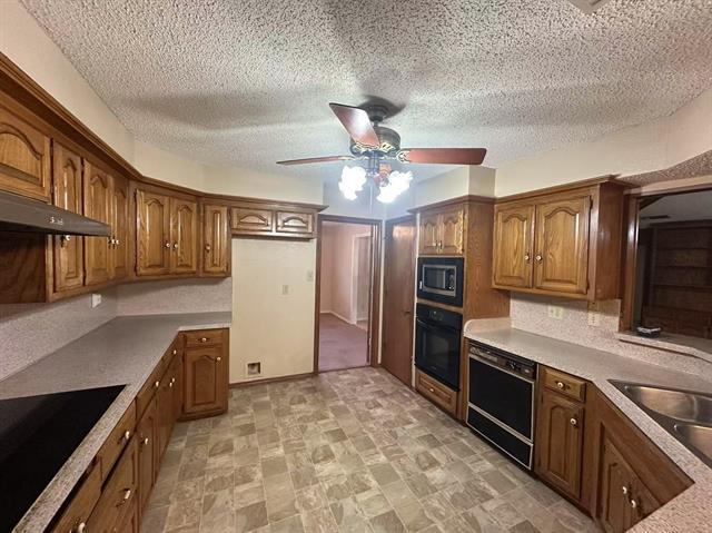 Building Photo - 4726 Berridge Ln