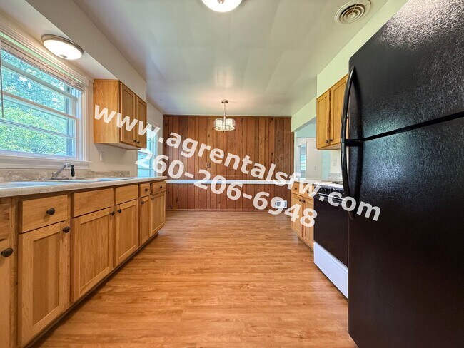 Foto del edificio - 4620 Taylor St