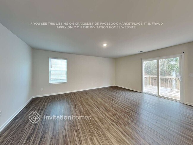 Foto del edificio - 2616 Turtle Point Rd