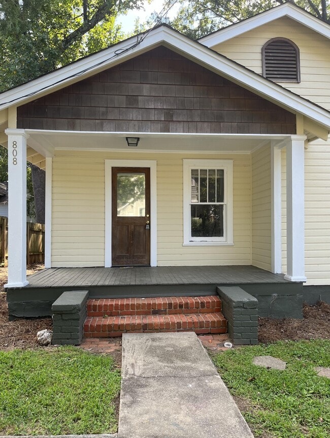 Foto del edificio - 808 E 20th St