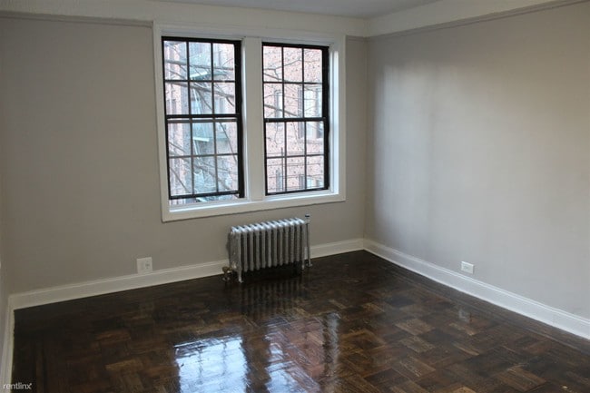 Building Photo - 2819 Barker Ave