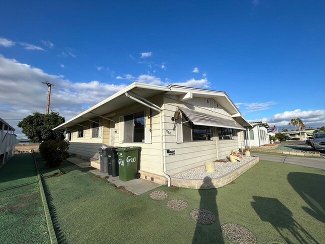 Building Photo - Cozy two bed two bath located in 55+ Commu...