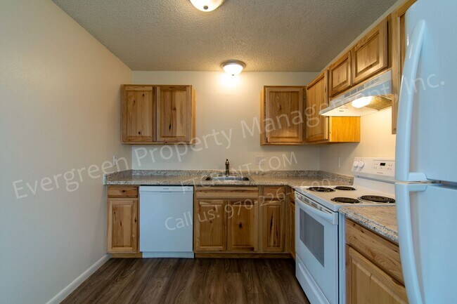 Foto del edificio - 2916-2924 Glendale Dr