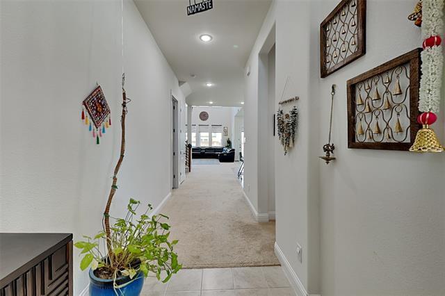 Foto del edificio - 2931 Genevieve Ln