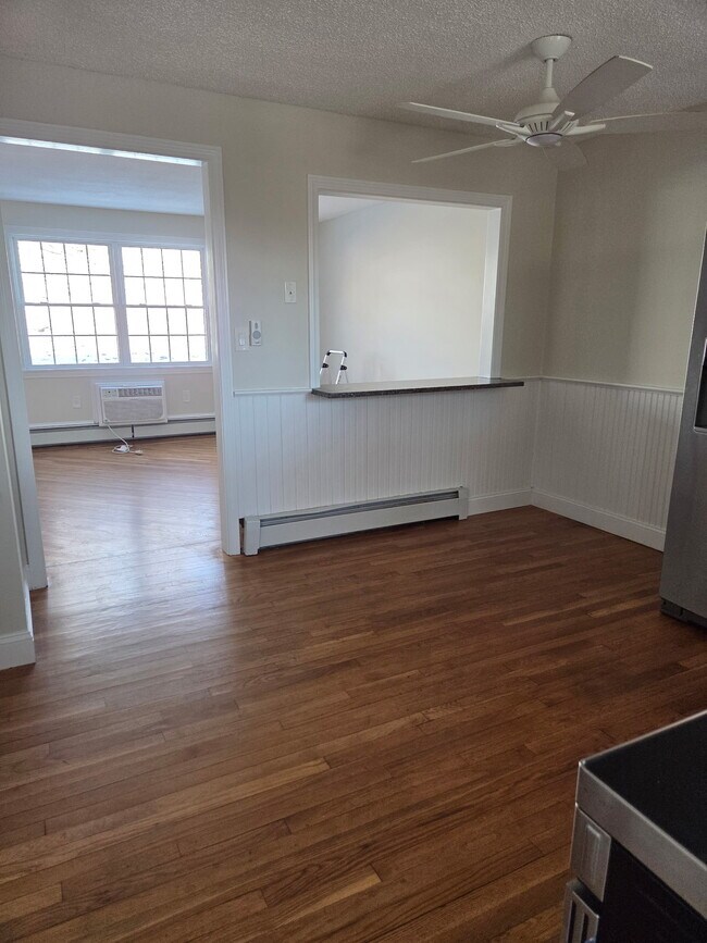 Foto del edificio - 201 Regan Rd