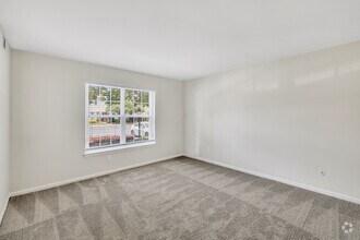 Lexington II - 2BR, 2BA - 1,300SF - Bedroom - Haygood Halls