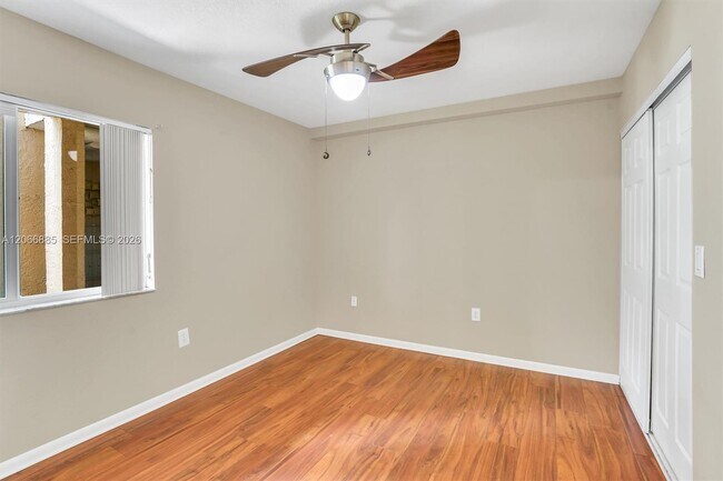 Building Photo - 9537 Weldon Cir