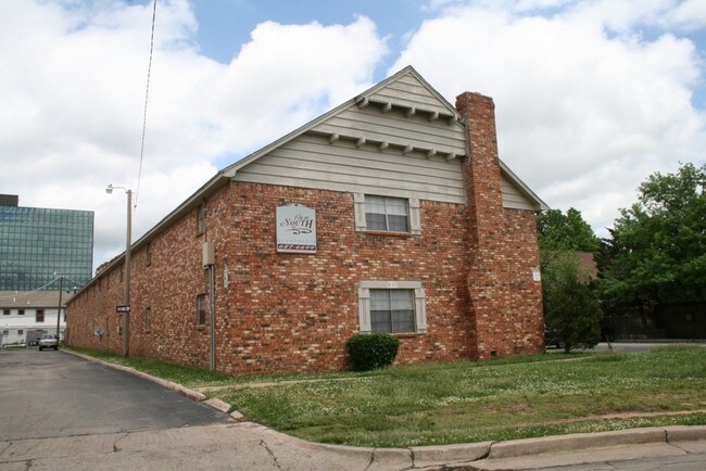 Old South Apartments Rentals Tulsa Ok Building Photo Old South Apartments