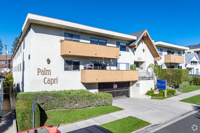 Building Photo - Palm Capri Apartments