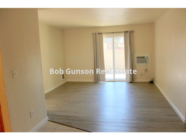Building Photo - 7 Landcaster Circle Unit 145