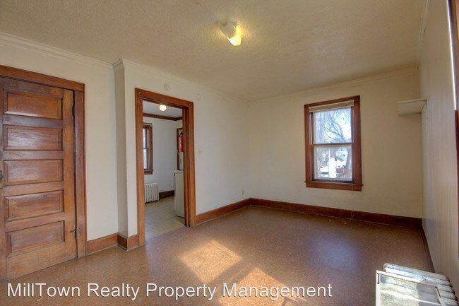 Foto del edificio - 1542 W 3rd St