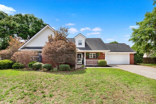 Building Photo - 211 Mikal Dr