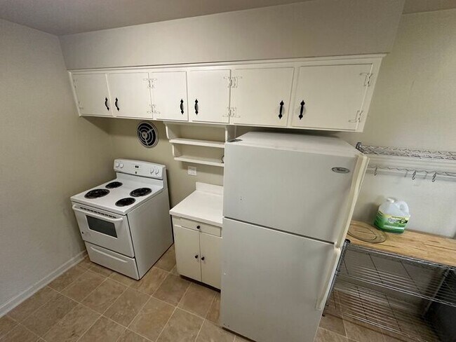 Foto del edificio - Beautiful 3 bedroom, 2 bath home located i...