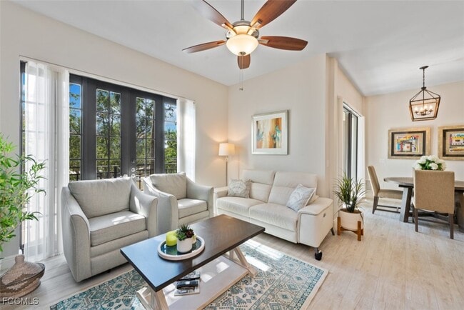 Building Photo - 8000 Via Sardinia St