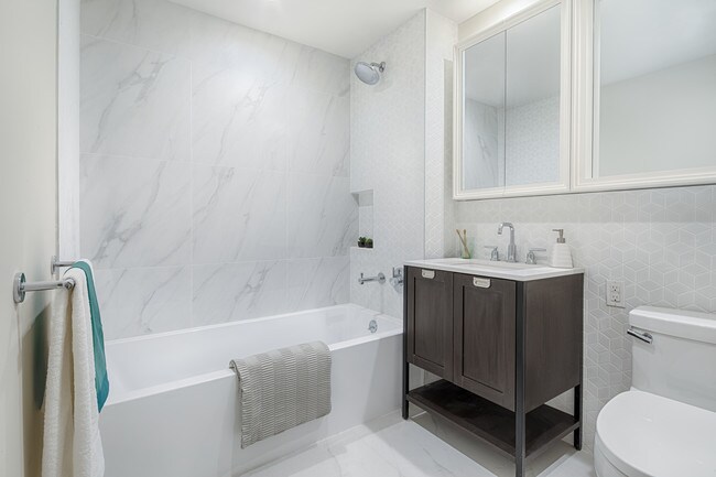 Foto del edificio - 409 Eastern Pkwy