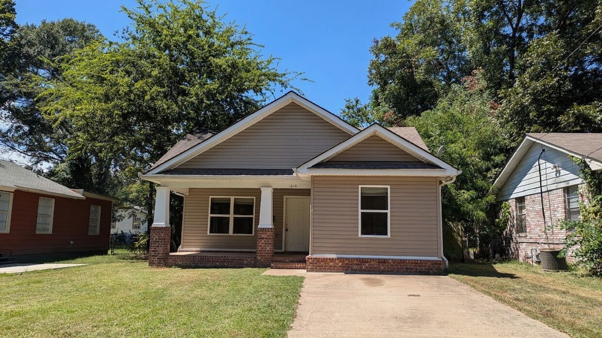 Primary Photo - 1013 Vestal St