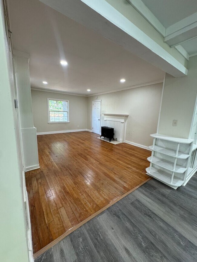 Foto del edificio - Large spacious home