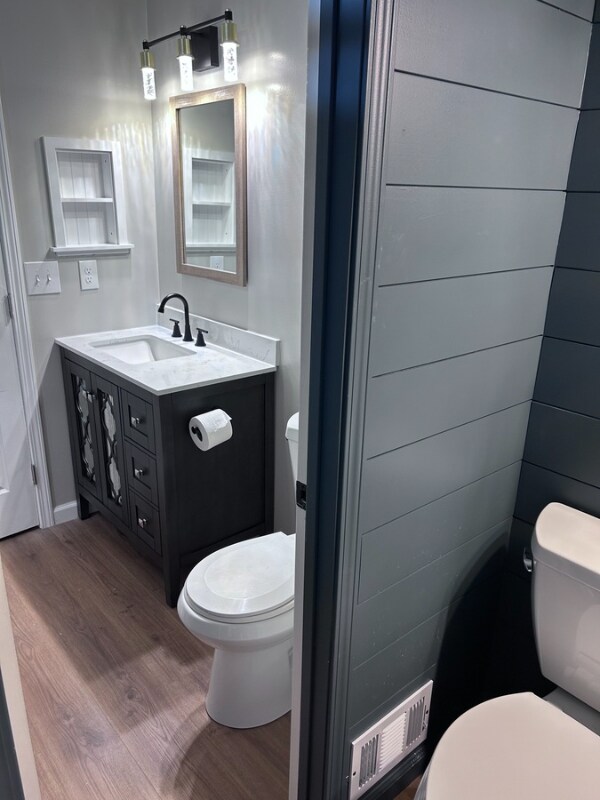 Foto del edificio - 6040 Sand Wedge Cir