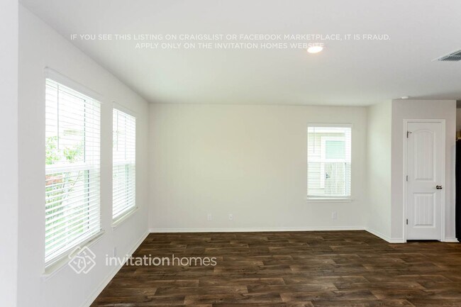 Building Photo - 9807 Spotted Rose