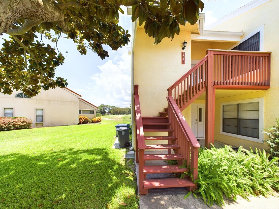3572 Muirfield Dr Unit 8, Titusville, FL 32780 Condo for Rent in